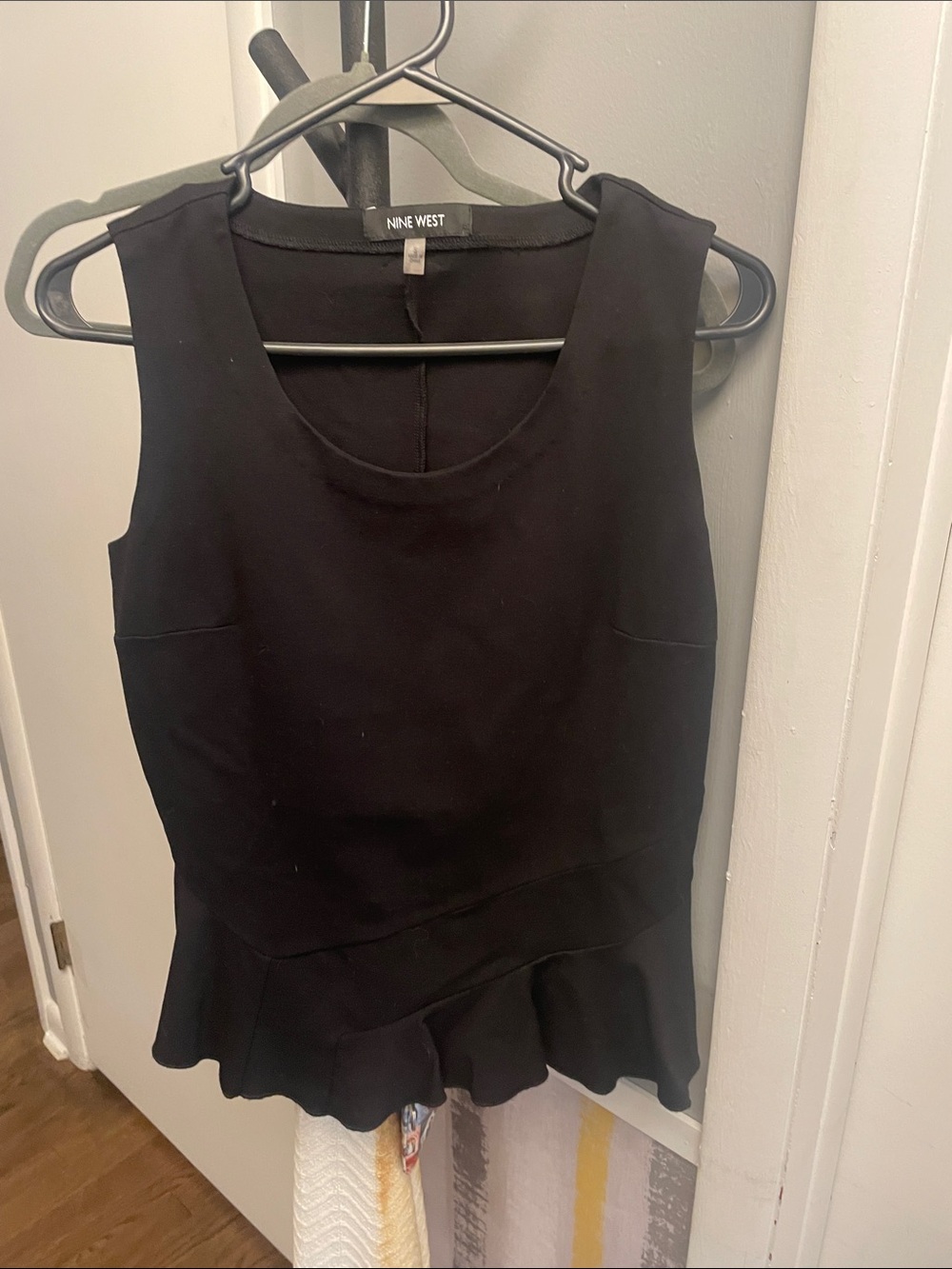 Nine West Black Ruffled Hem Sleeveless Top